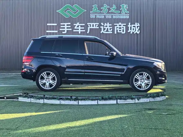 Mercedes-Benz GLK-Class 2012