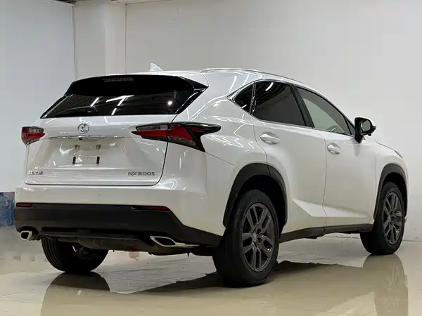 Lexus NX 2015