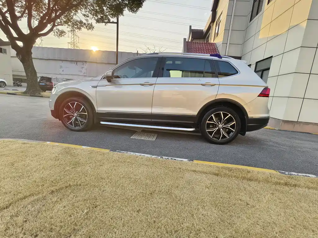 Volkswagen Tiguan L 2019 — фото 5