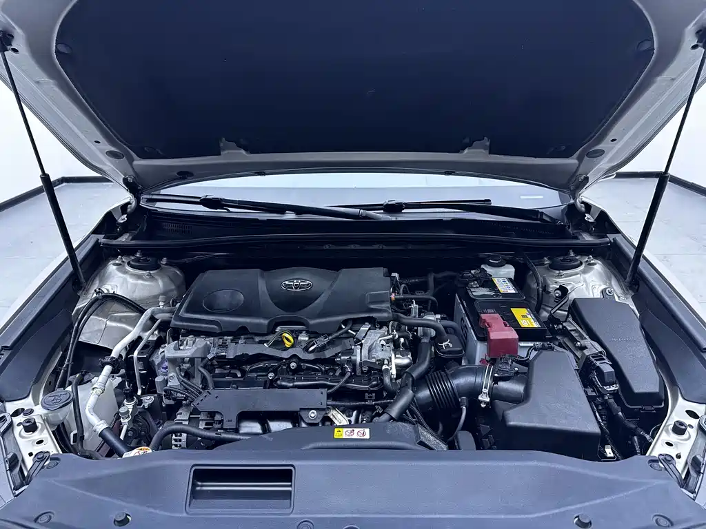 Toyota Camry 2020 — фото 13