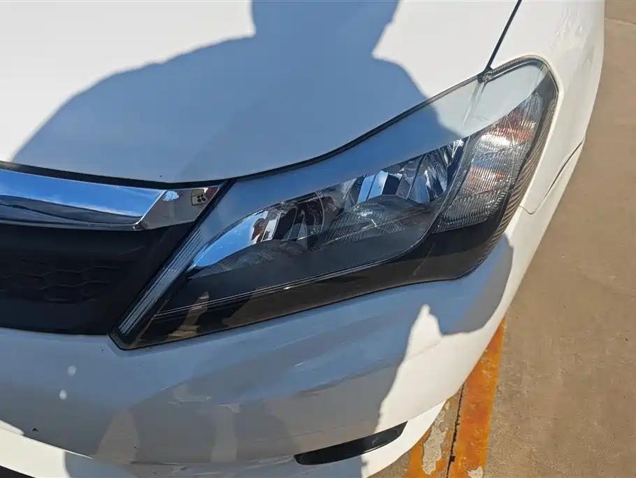 BYD F3 2015