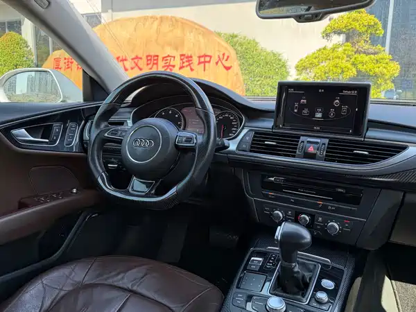 Audi A7 2014
