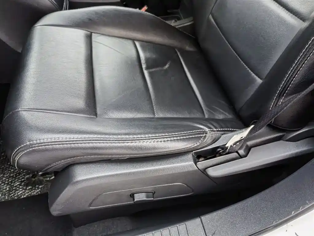 Jeep Compass 2012 — фото 20