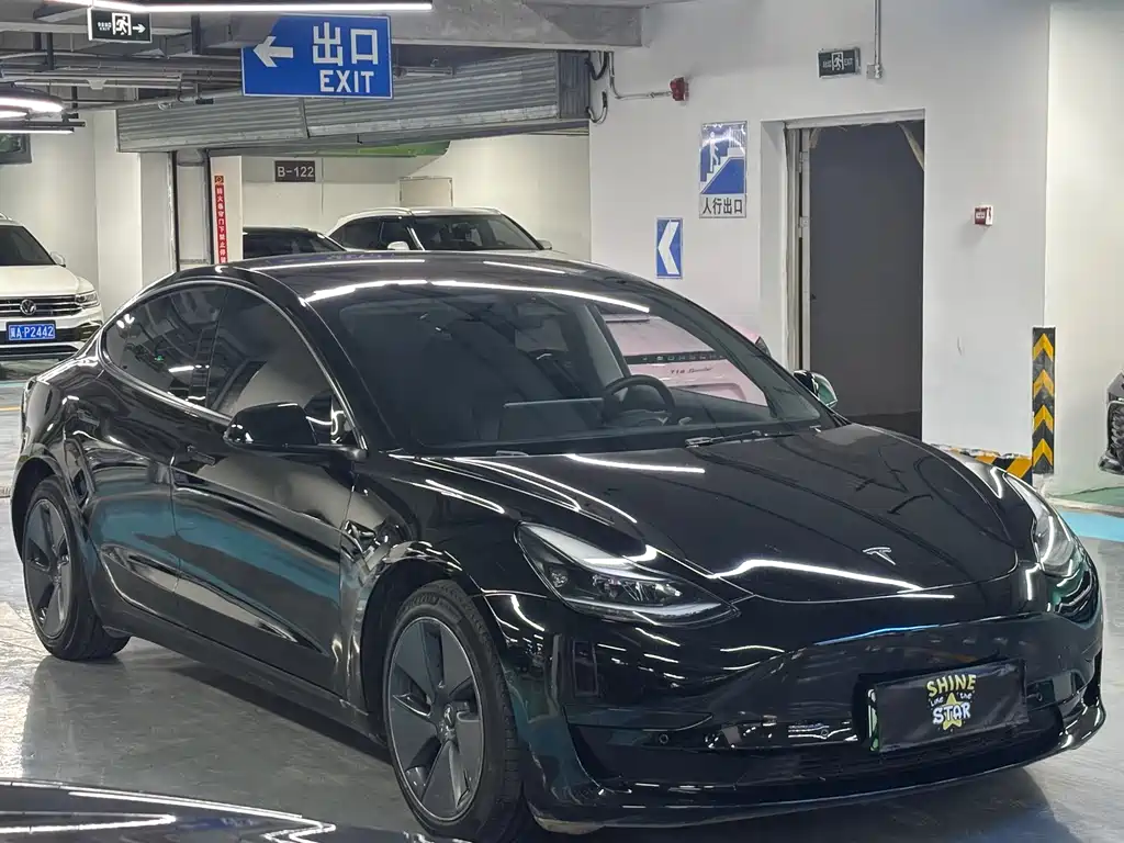 Tesla Model 3 2022 — фото 3