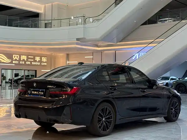 BMW 3 Series 2023