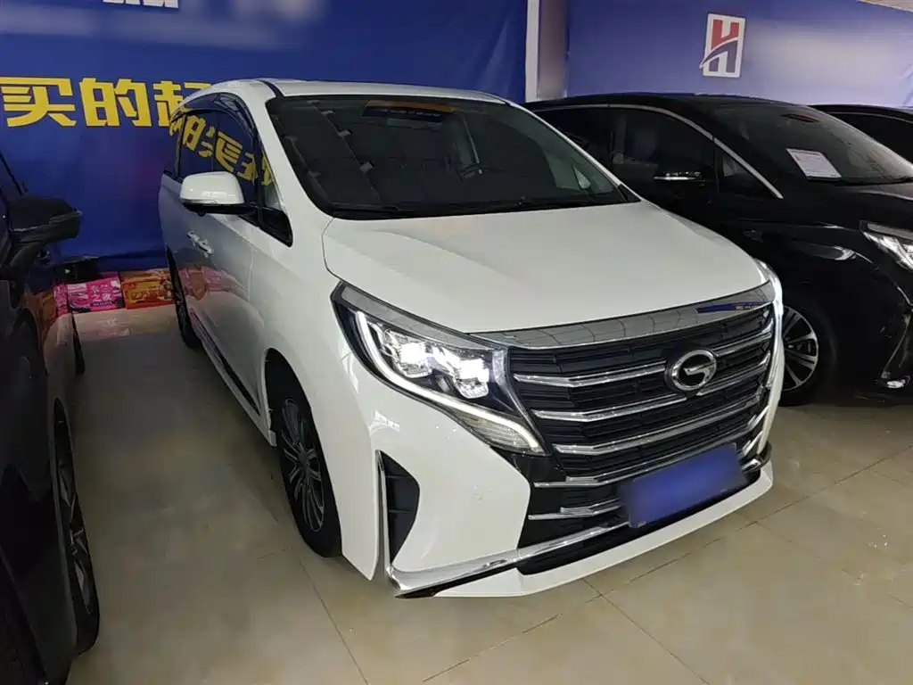 GAC Motor Trumpchi M8 2022 — фото 4