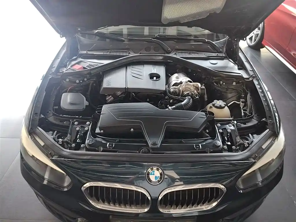 BMW 1 Series 2015 — фото 20