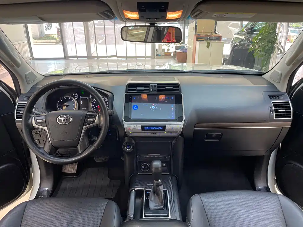 Toyota Prado 2019 — фото 15