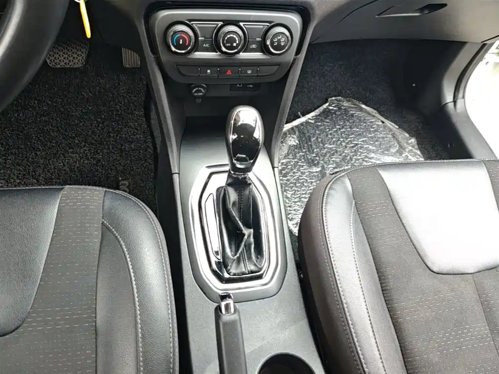 Chery Tiggo 3x 2018 — фото 14