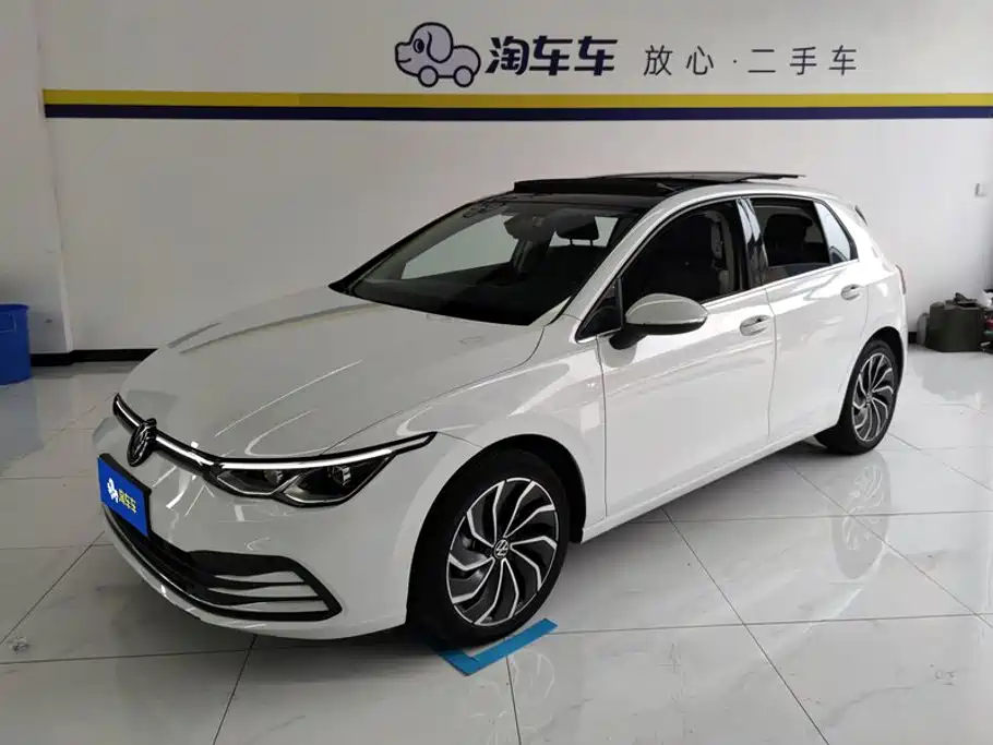Volkswagen Golf 2022