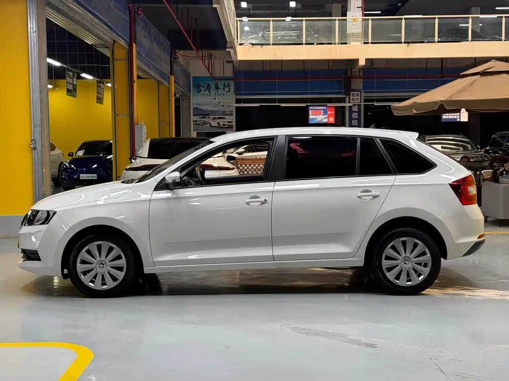 Skoda Rapid Spaceback 2019