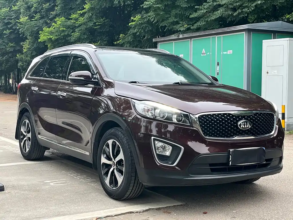 Kia Sorento 2015 — фото 3