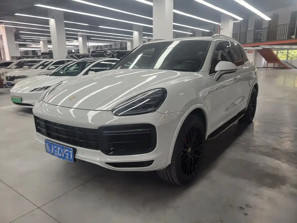 Porsche Cayenne 2014