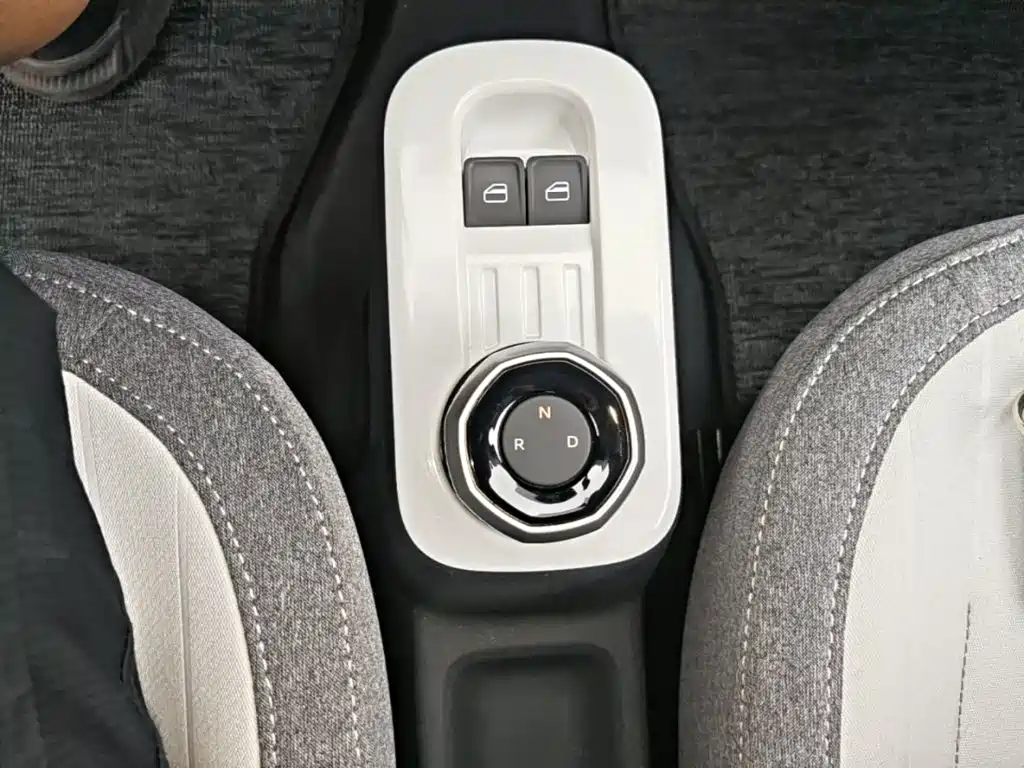 Geely Galaxy Panda 2025 — фото 14