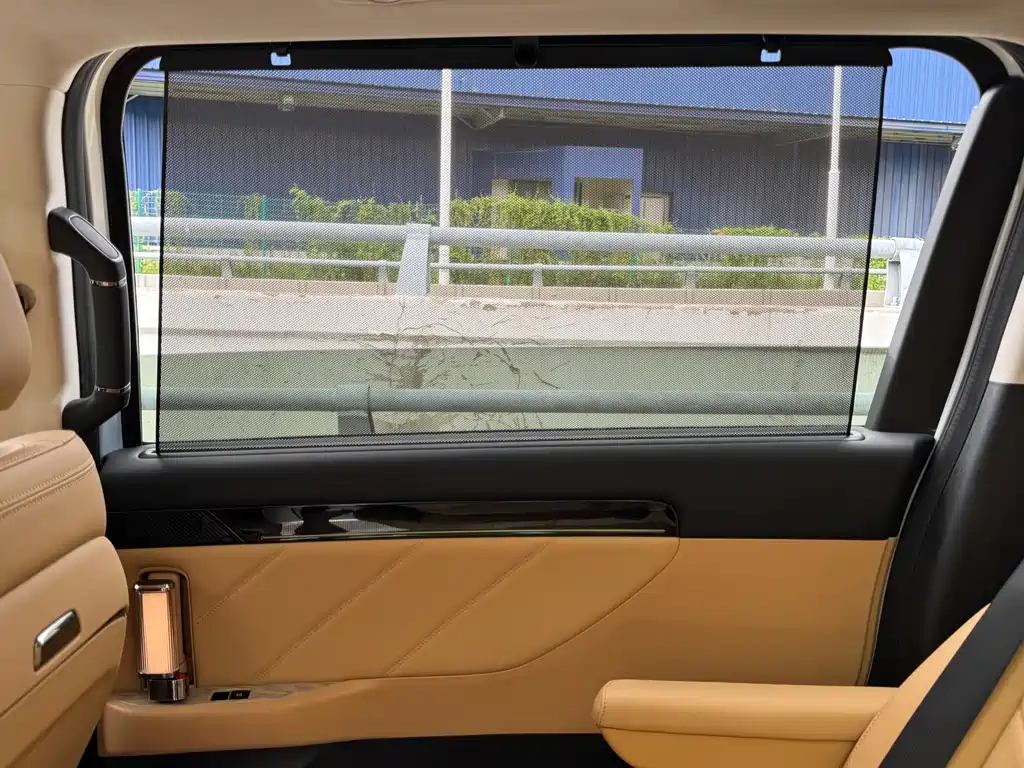 GAC Motor E8 PHEV 2024