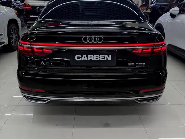 Audi A8 2021