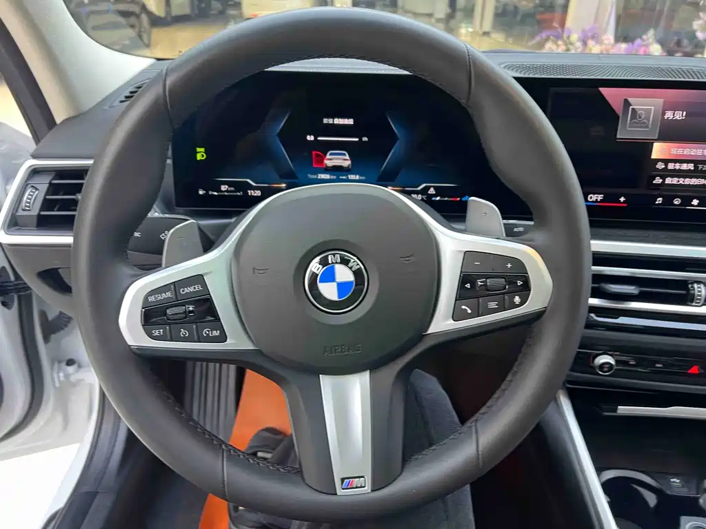 BMW 3 Series 2024 — фото 15