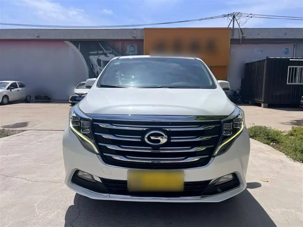 GAC Motor Trumpchi M8 2019 — фото 3