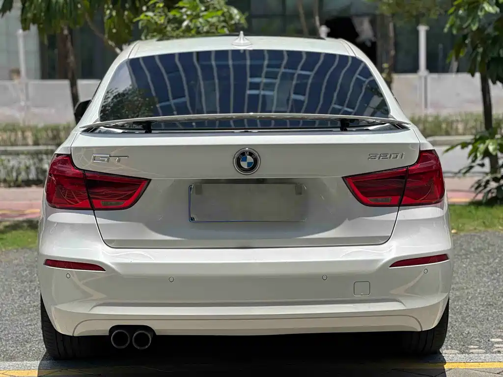 BMW 3 Series GT 2019 — фото 12