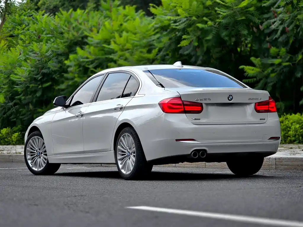 BMW 3 Series 2018