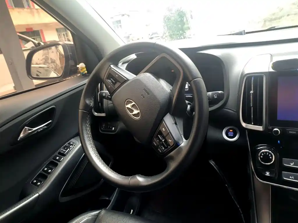 Hyundai ix35 2017 — фото 11