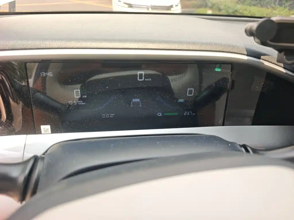 Geely Galaxy Starwish 2026 — фото 4