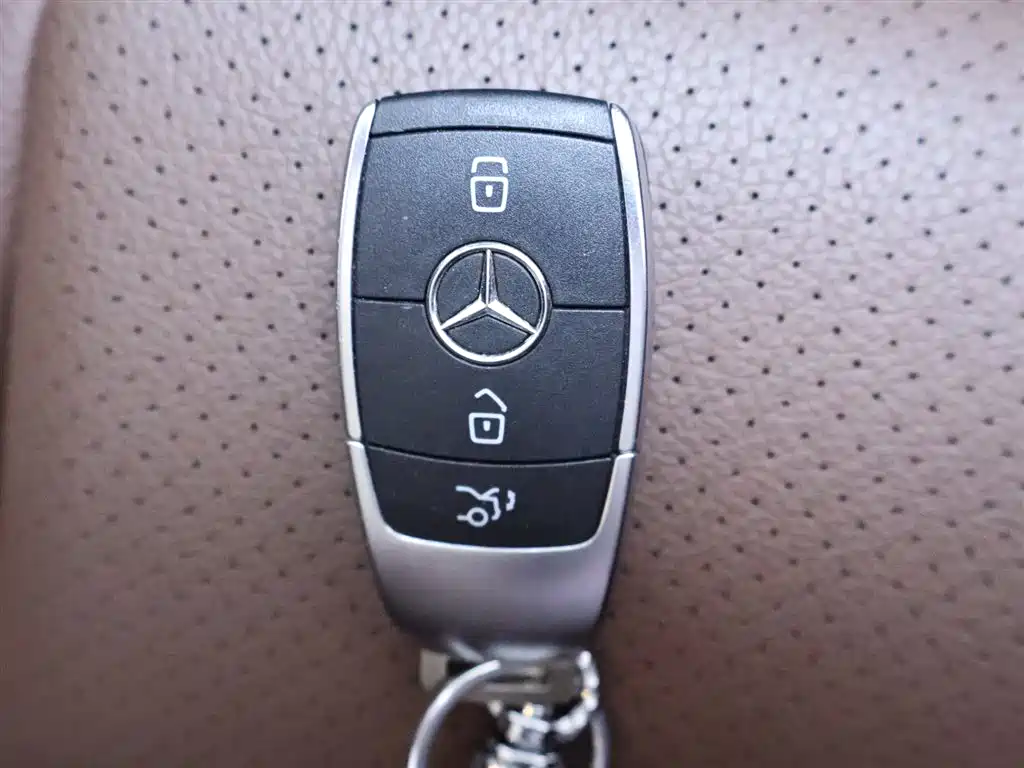 Mercedes-Benz GLE 2023 — фото 26