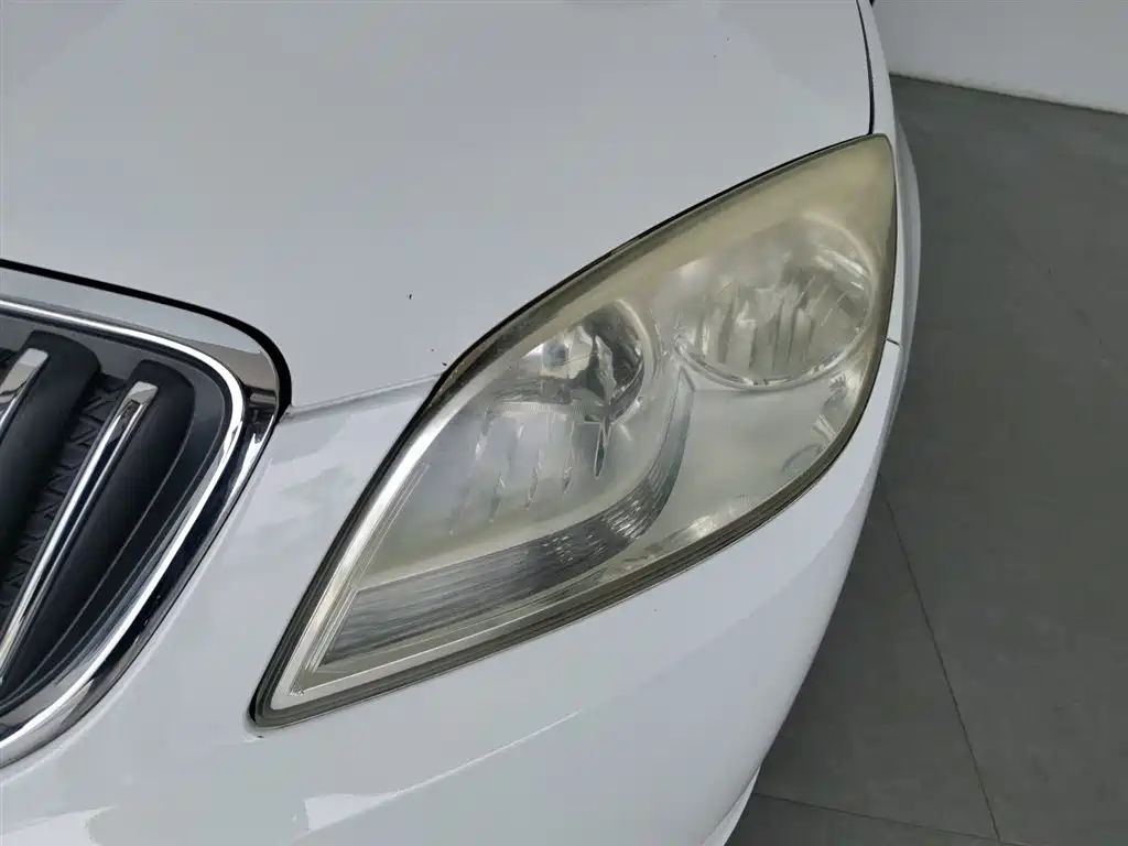 Buick Excelle 2013