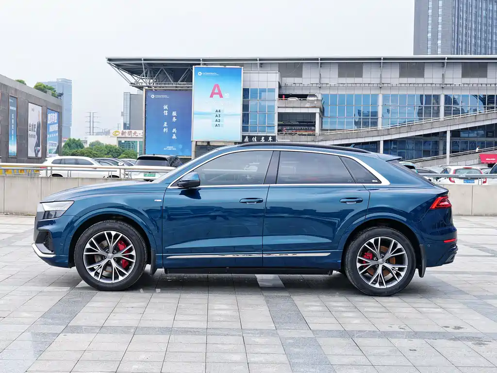 Audi Q8 2020