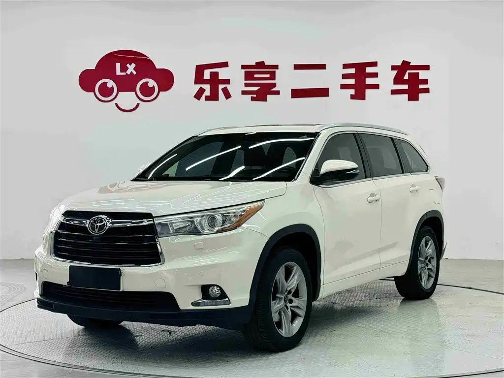 Toyota Highlander 2017 — фото 1