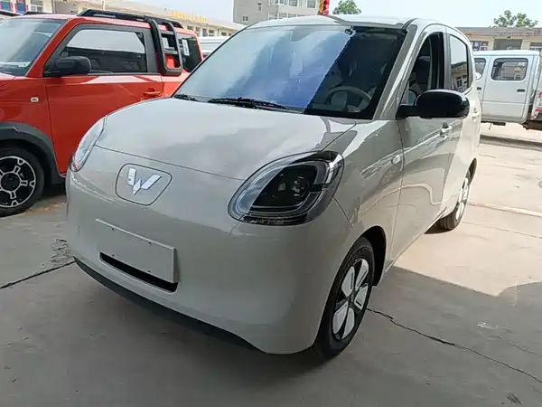 Wuling Hongguang MINIEV 2025