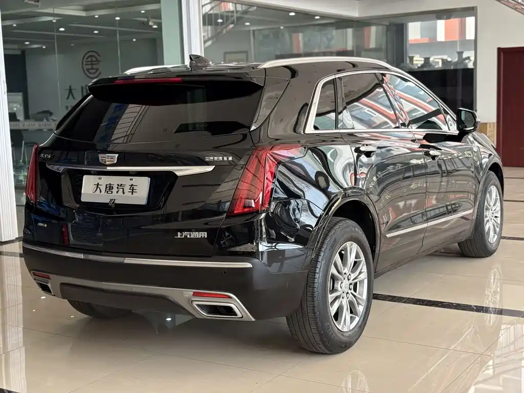 Cadillac XT5 2020 — фото 4