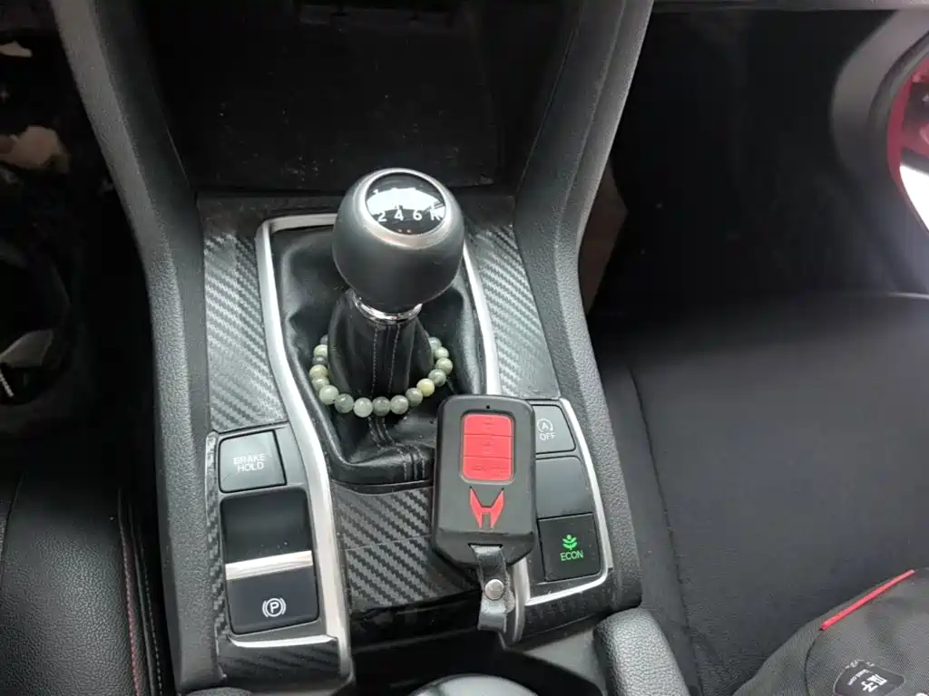 Honda Civic 2018 — фото 14