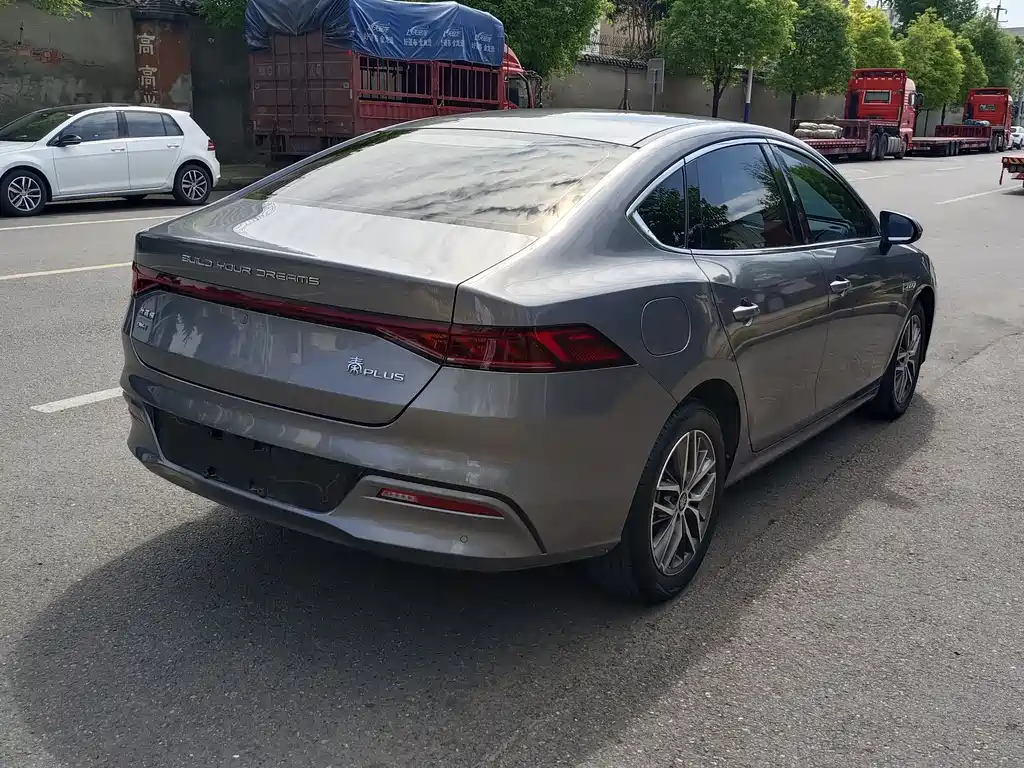 BYD Qin PLUS 2023 — фото 13