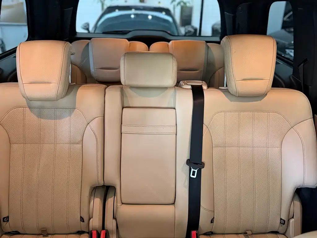 Mercedes-Benz GLS 2018 — фото 13