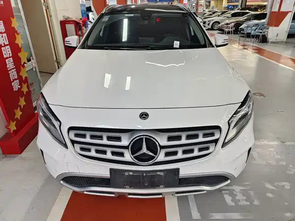 Mercedes-Benz GLA 2018