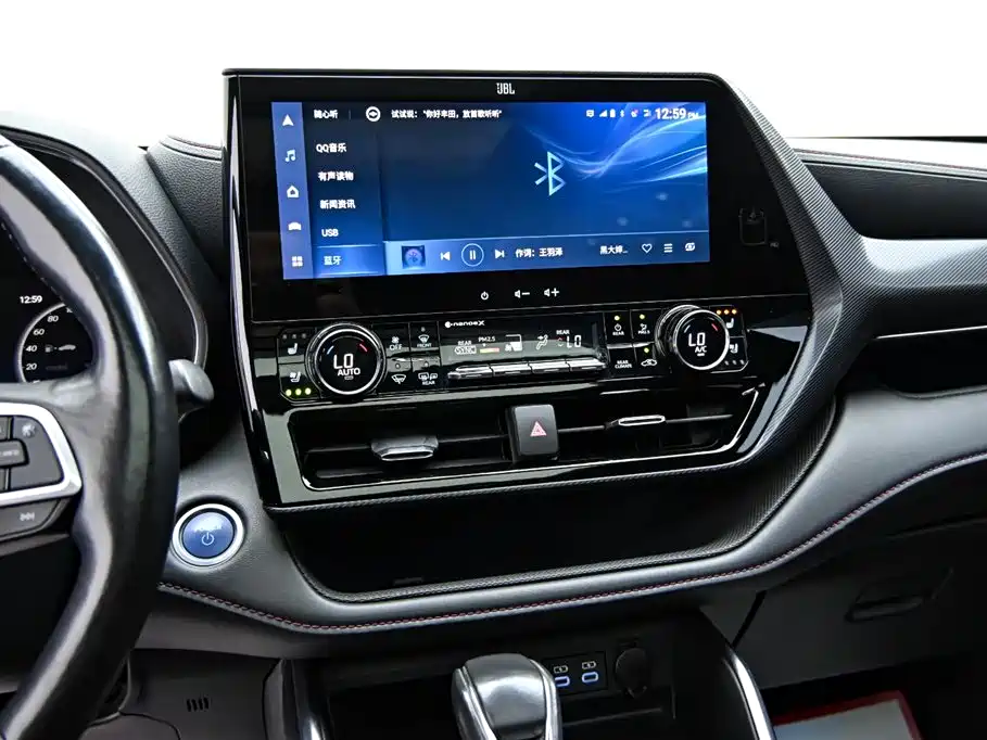Toyota Crown Kluger 2021 — фото 17