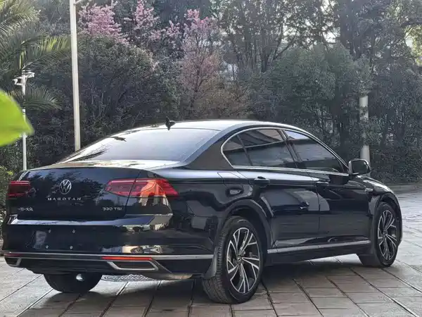 Volkswagen Magotan 2020