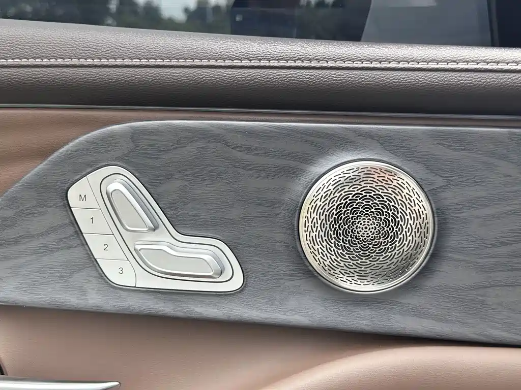 Chery Arrizo 8 2023 — фото 17
