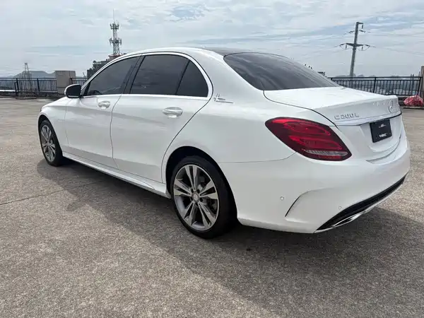 Mercedes-Benz C-Class 2016