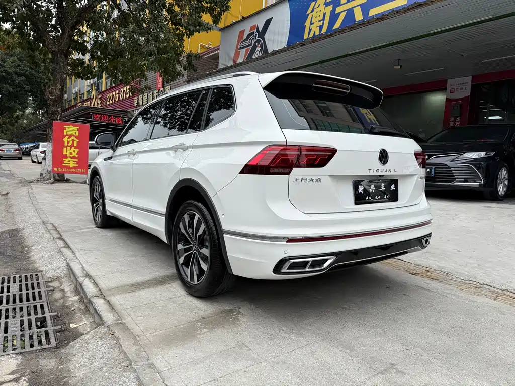 Volkswagen Tiguan L 2022 — фото 16