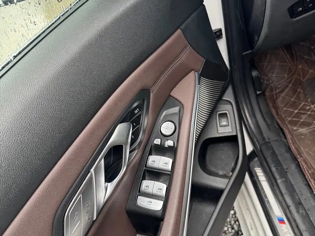 BMW 3 Series 2020 — фото 11