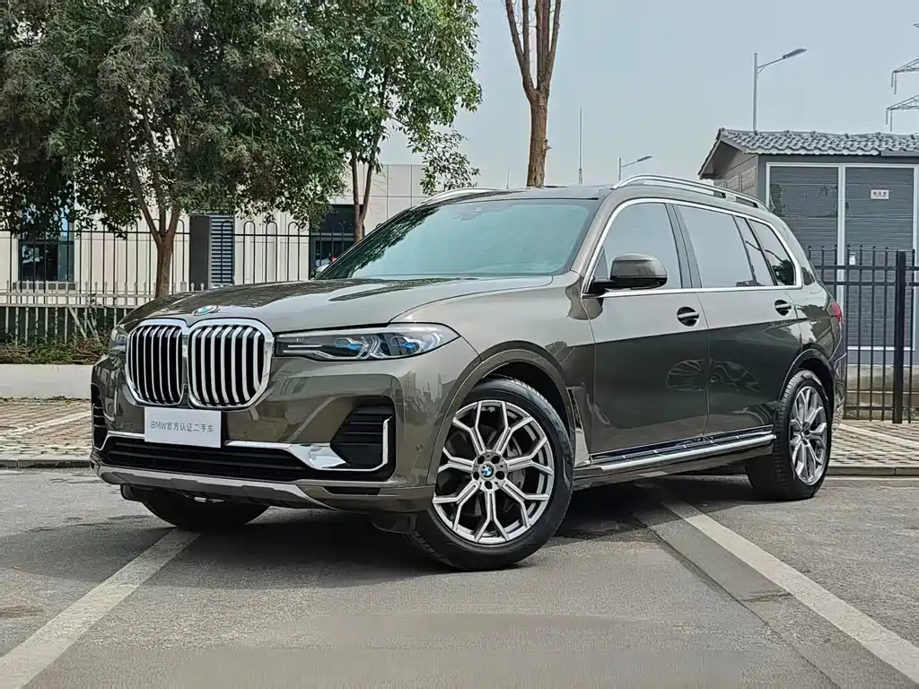 BMW X7 2020 — фото 1