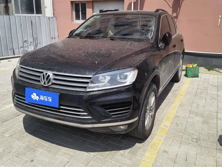 Volkswagen Touareg 2017 — фото 1