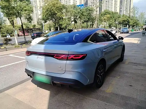 BYD Qin L 2025