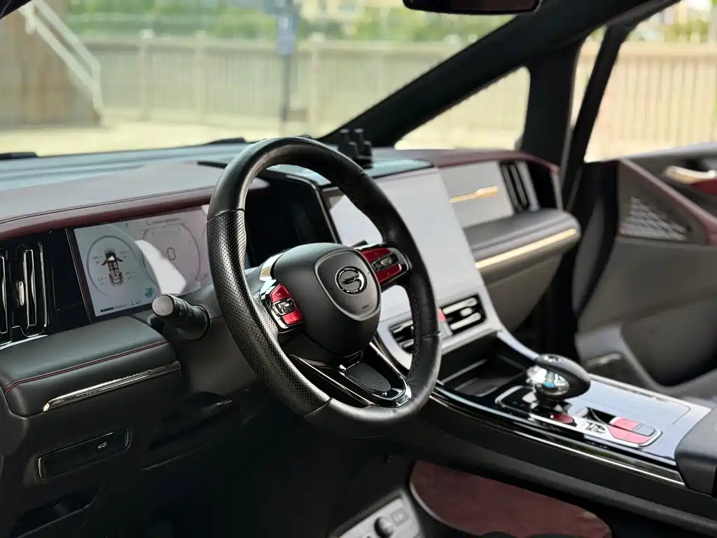 GAC Motor Trumpchi M8 2023 — фото 11
