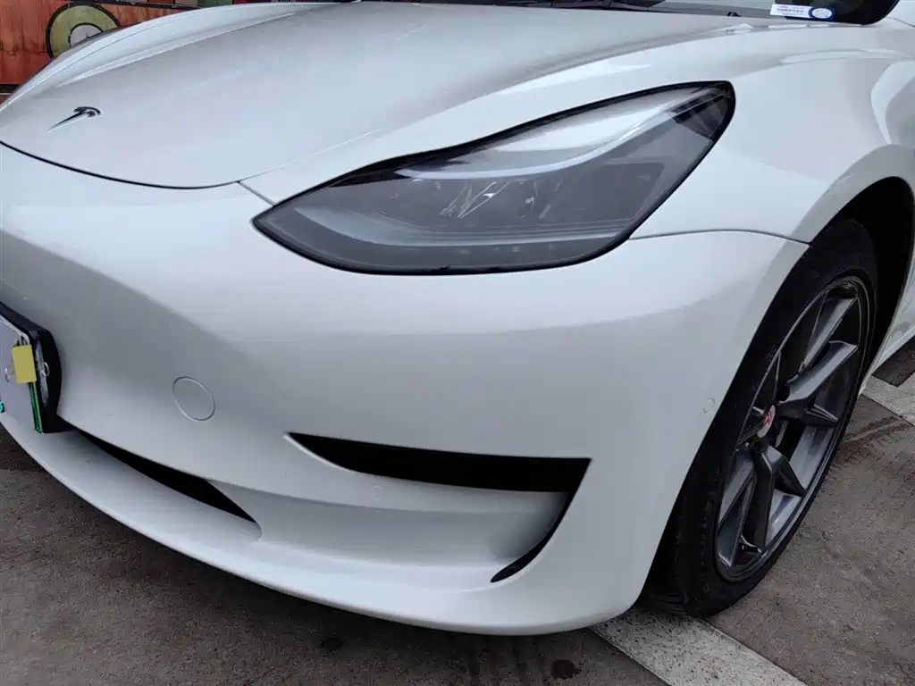 Tesla Model 3 2021 — фото 4