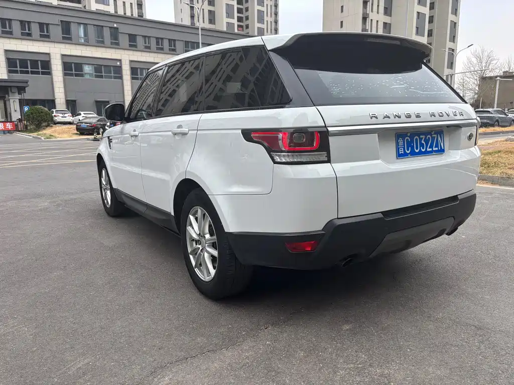 Land Rover Sport 2015 — фото 12