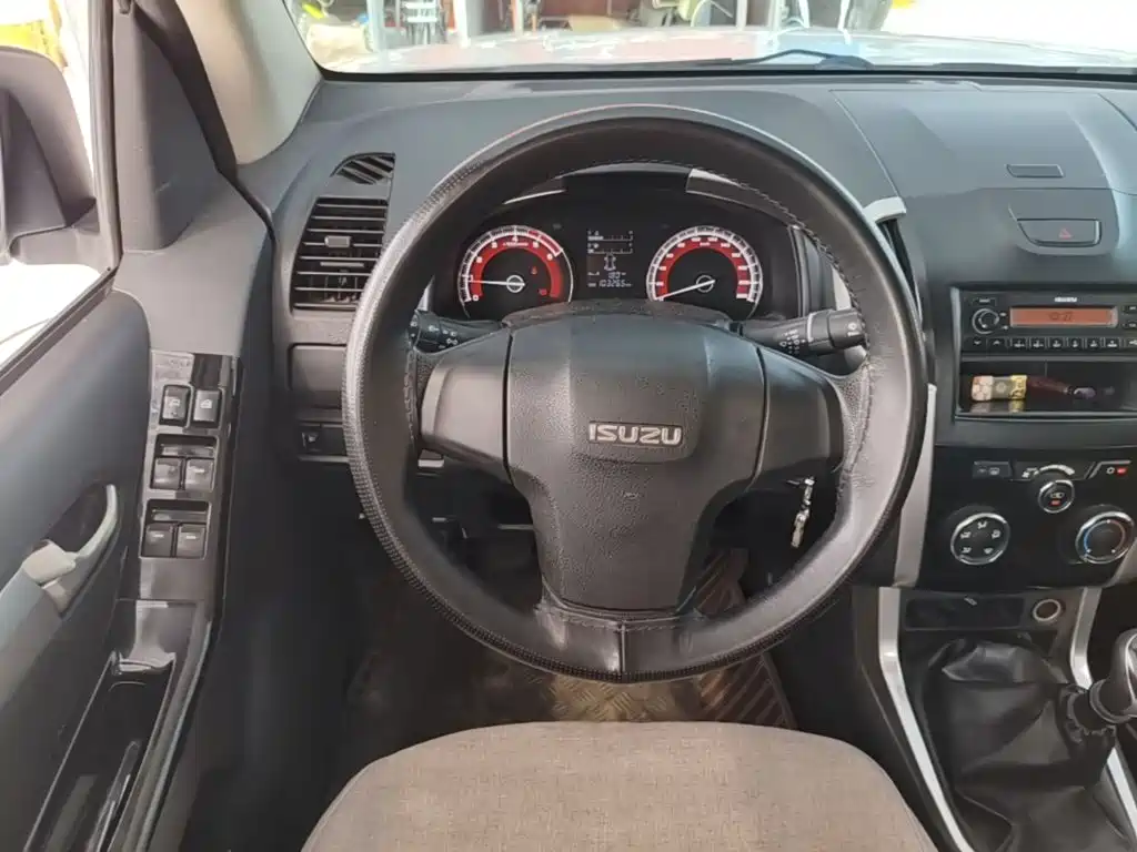 Isuzu Lingtuo 2019 — фото 11