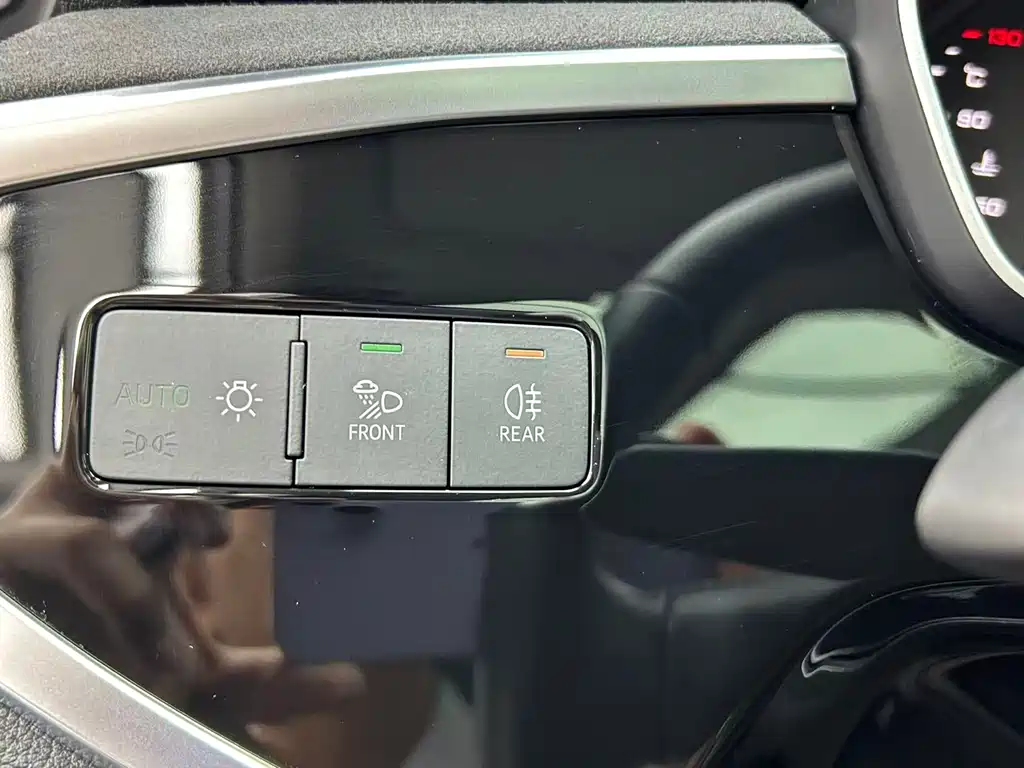 Audi Q3 2022 — фото 12